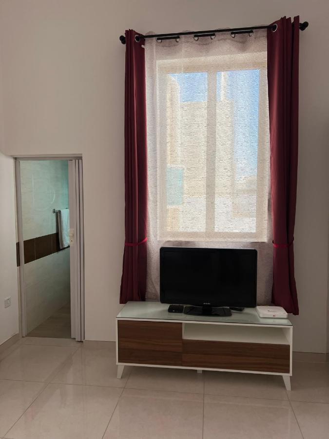 Room With Private Bathroom Sliema Eksteriør billede